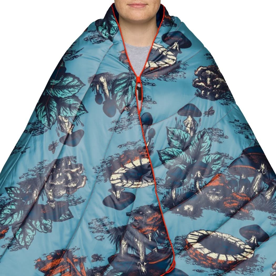 Original Puffy Blanket - Magic Mushrooms