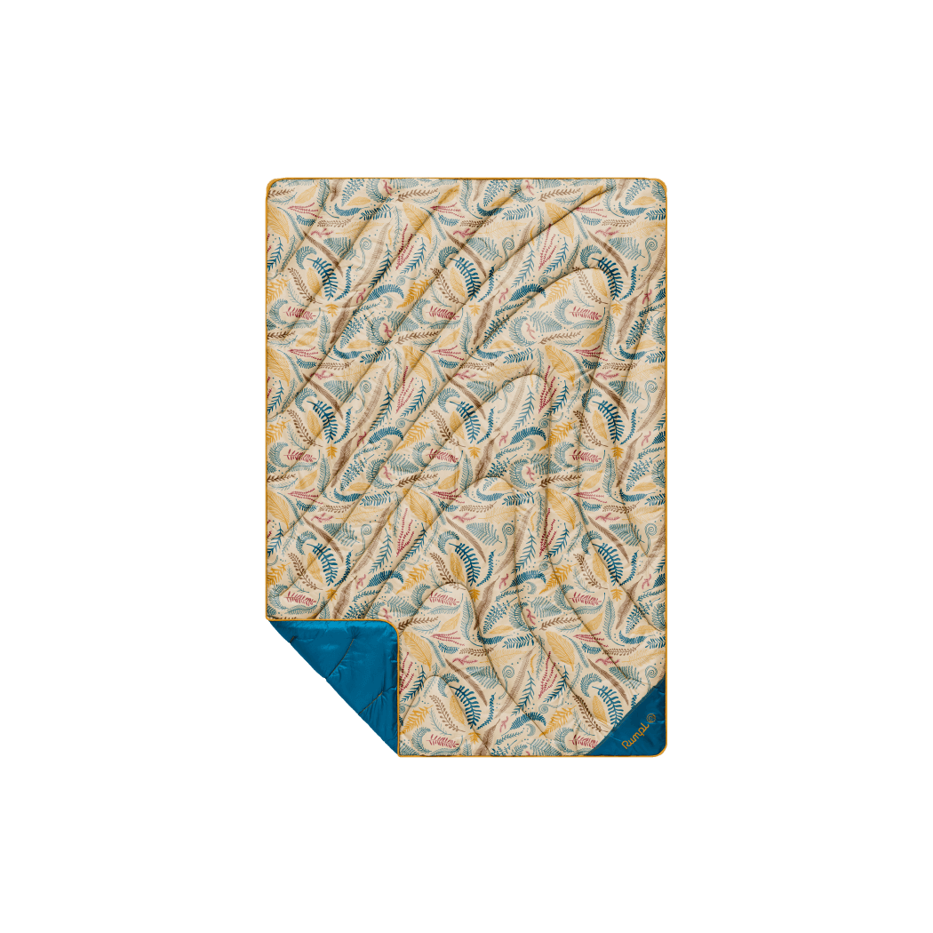 Original Puffy Throw Blanket - Mustard Fern